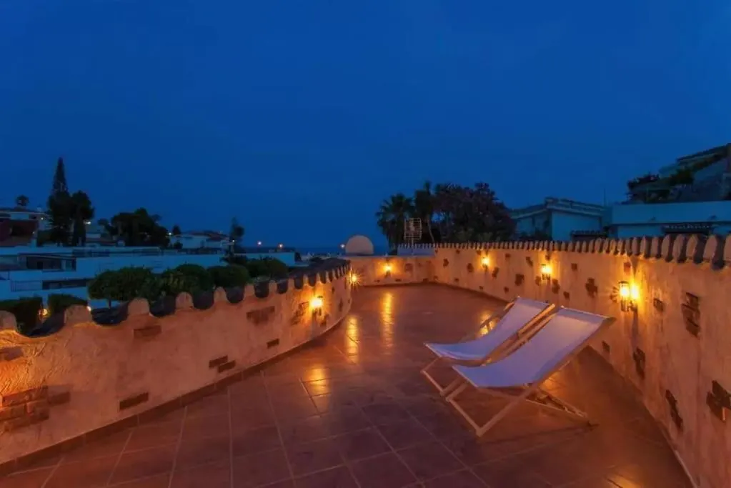 Summer Offers! Fabulous Luxury Villa Near The Beach Sleeps 8 Benalmadena